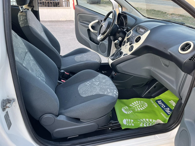 Ford Ka 1.3i 69кс  EURO 5 КЛИМАТИК - автомобили, коли, обяви за нови и употребявани 9