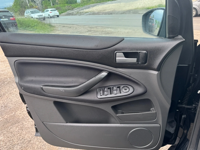 Ford Kuga ТОП* СОБСТВЕН ЛИЗИНГ* - автомобили, коли, обяви за нови и употребявани 14