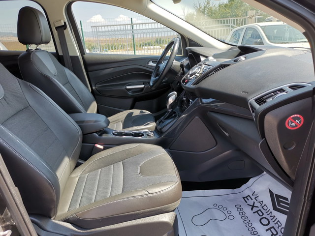 Ford Kuga 2.0d Auto 4x4 - автомобили, коли, обяви за нови и употребявани 7