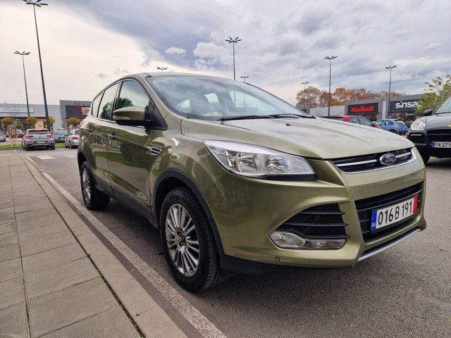 Ford Kuga Старт стоп, асистент паркинг, - автомобили, коли, обяви за нови и употребявани 0