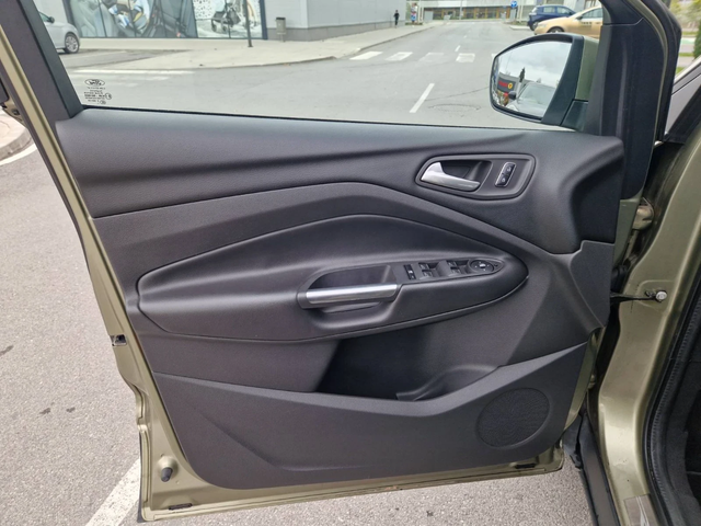 Ford Kuga Старт стоп, асистент паркинг, - автомобили, коли, обяви за нови и употребявани 7