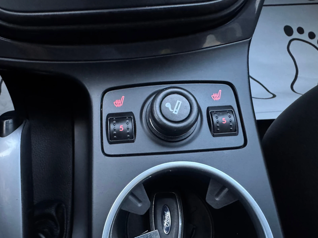 Ford Kuga 4X4/ Automat - автомобили, коли, обяви за нови и употребявани 12