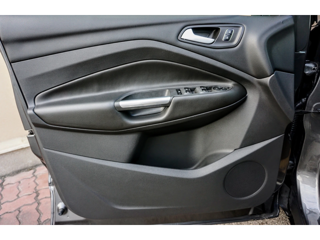 Ford Kuga 1.5 ECOBOOST BUSINESS - автомобили, коли, обяви за нови и употребявани 4