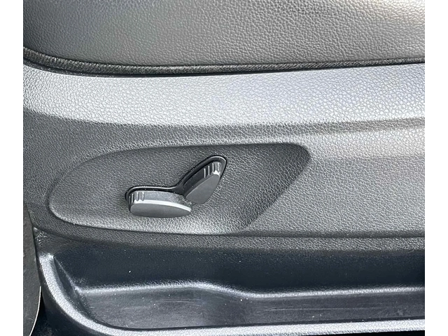 Ford Kuga 2.0D 163HP EURO5B - автомобили, коли, обяви за нови и употребявани 16