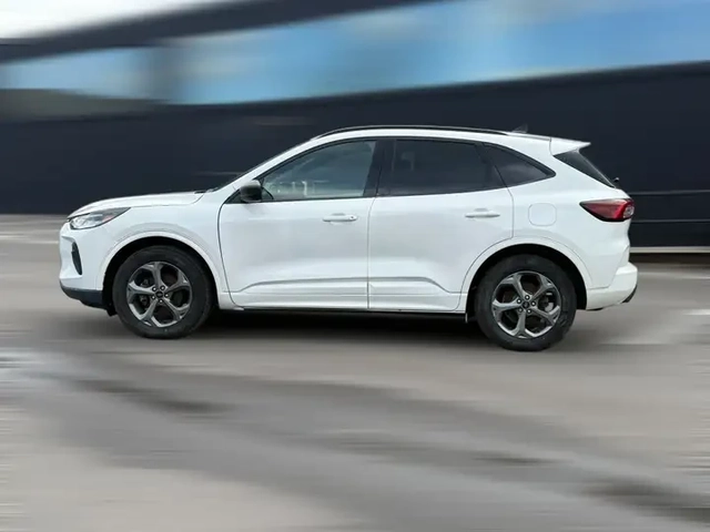 Ford Kuga Escape* ST Line* 4x4* ДИСТРОНИК* 360 - автомобили, коли, обяви за нови и употребявани 4