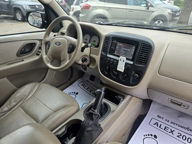 Ford Maverick - автомобили, коли, обяви за нови и употребявани 6