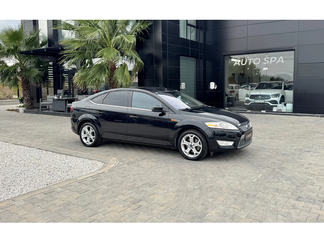 Ford Mondeo 2.0TDCi * TITANIUM* Автомат/Кожа/Навигация/Подгрев - автомобили, коли, обяви за нови и употребявани 2