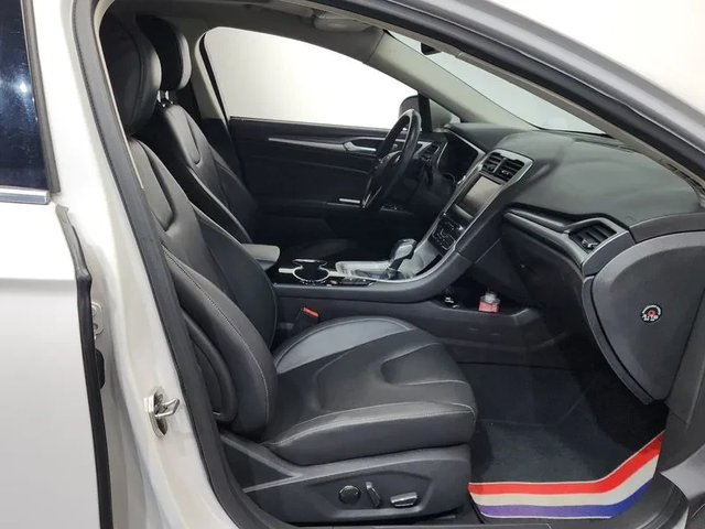 Ford Mondeo 2.0 TDCI - автомобили, коли, обяви за нови и употребявани 10