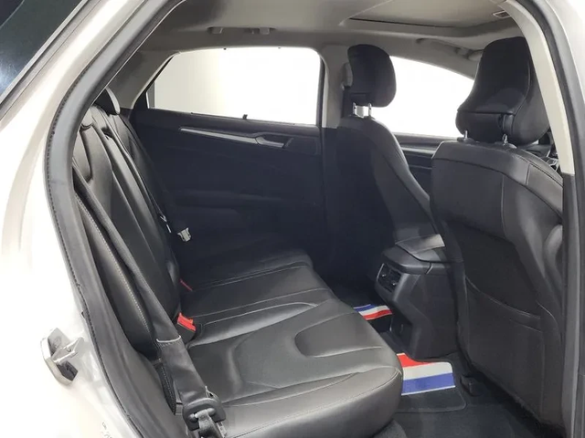 Ford Mondeo 2.0 TDCI - автомобили, коли, обяви за нови и употребявани 11