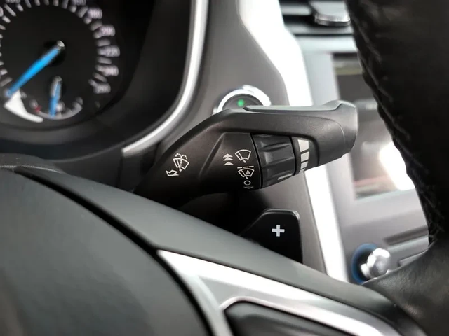 Ford Mondeo 2.0 TDCI - автомобили, коли, обяви за нови и употребявани 13