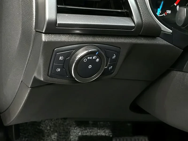 Ford Mondeo 2.0 TDCI - автомобили, коли, обяви за нови и употребявани 13