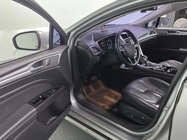 Ford Mondeo 2.0 TDCI - автомобили, коли, обяви за нови и употребявани 10