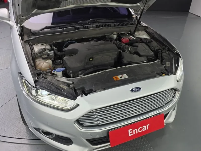 Ford Mondeo 2.0 TDCI - автомобили, коли, обяви за нови и употребявани 5