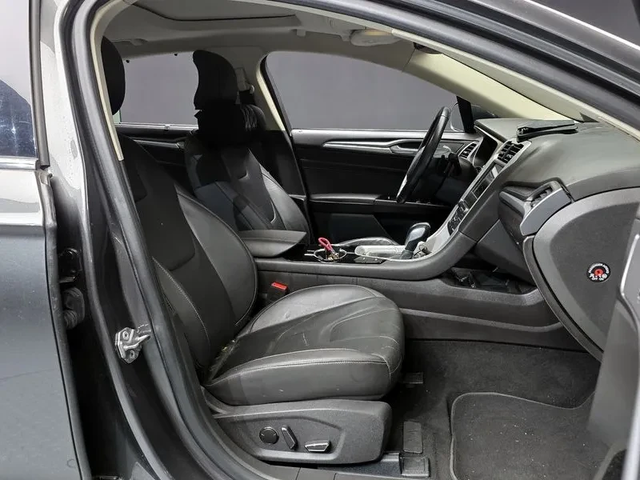 Ford Mondeo 2.0 ТDCI - автомобили, коли, обяви за нови и употребявани 9