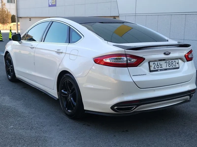 Ford Mondeo 2.0 TDCI Trendy - автомобили, коли, обяви за нови и употребявани 3