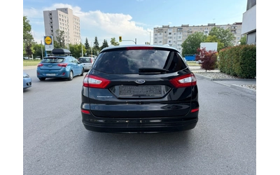 ford-mondeo - 5