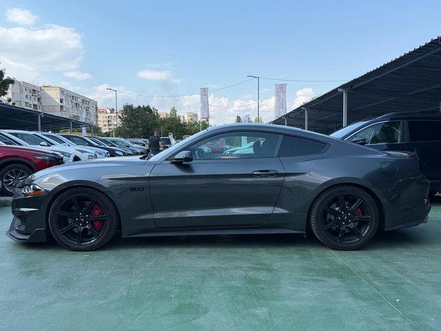 Ford Mustang GT - автомобили, коли, обяви за нови и употребявани 7