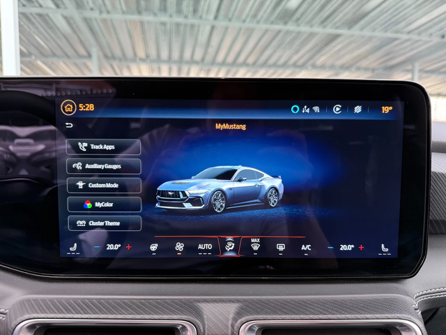 Ford Mustang - автомобили, коли, обяви за нови и употребявани 16