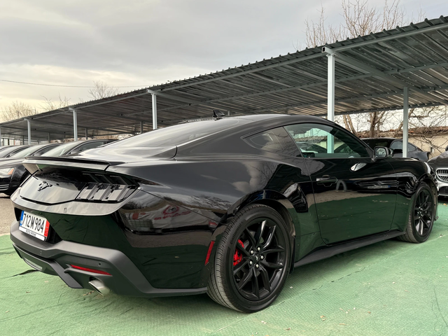 Ford Mustang - автомобили, коли, обяви за нови и употребявани 3