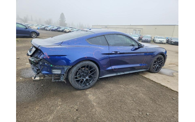 ford-mustang-2-3l-4-rear-wheel-drive - 3