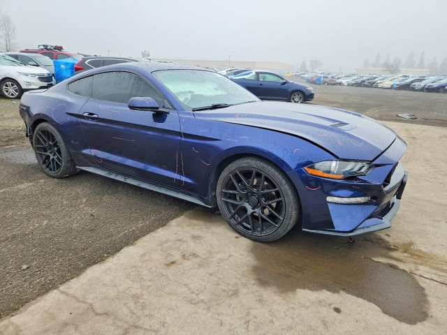 Ford Mustang 2.3L 4 Rear-wheel drive - автомобили, коли, обяви за нови и употребявани 4