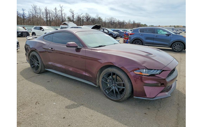 ford-mustang-2-3l-4-rear-wheel-drive - 3