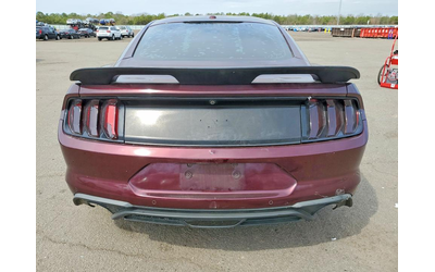 ford-mustang-2-3l-4-rear-wheel-drive - 5