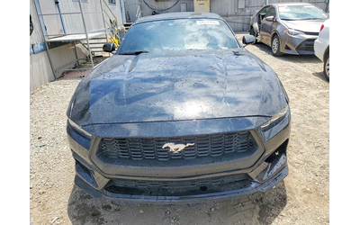 ford-mustang-2-3l-4-rear-wheel-drive - 4