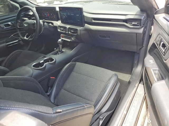 Ford Mustang 2.3L 4 REAR WHEEL DRIVE - автомобили, коли, обяви за нови и употребявани 7