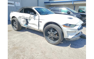 ford-mustang-2-3l-4-rear-wheel-drive - 4