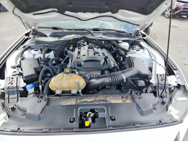 Ford Mustang 2.3L 4 REAR WHEEL DRIVE - автомобили, коли, обяви за нови и употребявани 11
