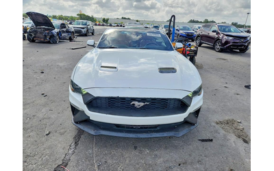 ford-mustang-2-3l-4-rear-wheel-drive - 4
