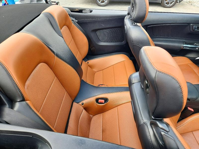 Ford Mustang 2.3L 4 REAR WHEEL DRIVE - автомобили, коли, обяви за нови и употребявани 9