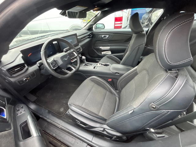 Ford Mustang GT / ОЧАКВАН ВНОС - автомобили, коли, обяви за нови и употребявани 6