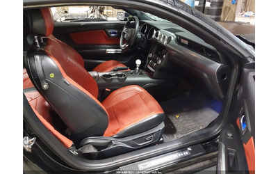 Ford Mustang ECOBOOST / РЪЧКА/ ОБДУХВАНЕ / ПОДГРЕВИ - автомобили, коли, обяви за нови и употребявани 8