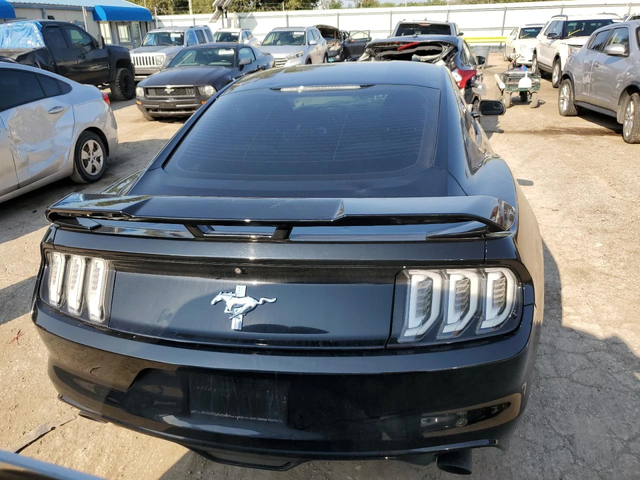 Ford Mustang V6 - автомобили, коли, обяви за нови и употребявани 5