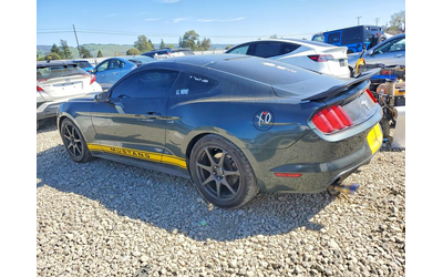 ford-mustang-3-7l-6-rear-wheel-drive - 1