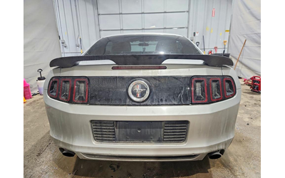 Ford Mustang 3.7L 6 Rear-wheel drive - автомобили, коли, обяви за нови и употребявани 6