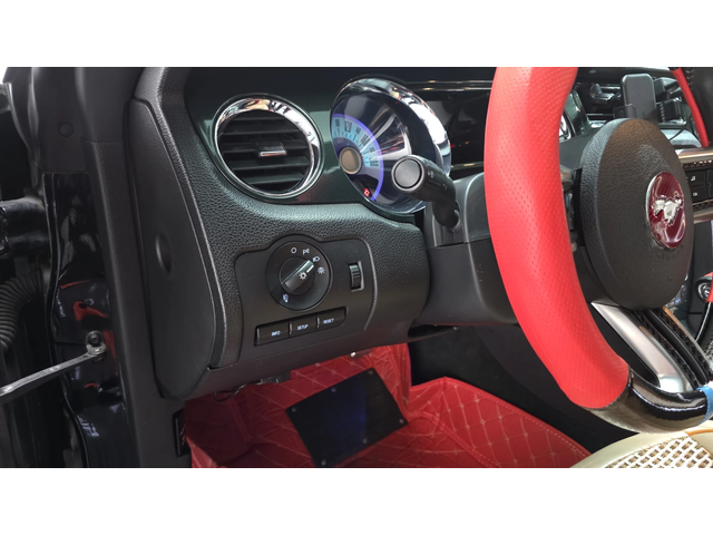 Ford Mustang autogeorge.com - автомобили, коли, обяви за нови и употребявани 15