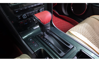 Ford Mustang autogeorge.com - автомобили, коли, обяви за нови и употребявани 7