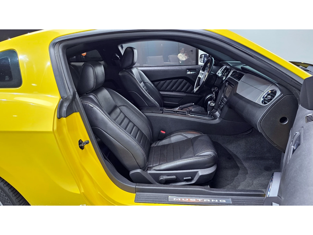 Ford Mustang 4.7 autogeorge.com - автомобили, коли, обяви за нови и употребявани 9