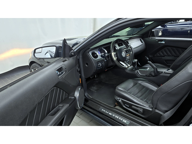 Ford Mustang 4.7 autogeorge.com - автомобили, коли, обяви за нови и употребявани 9