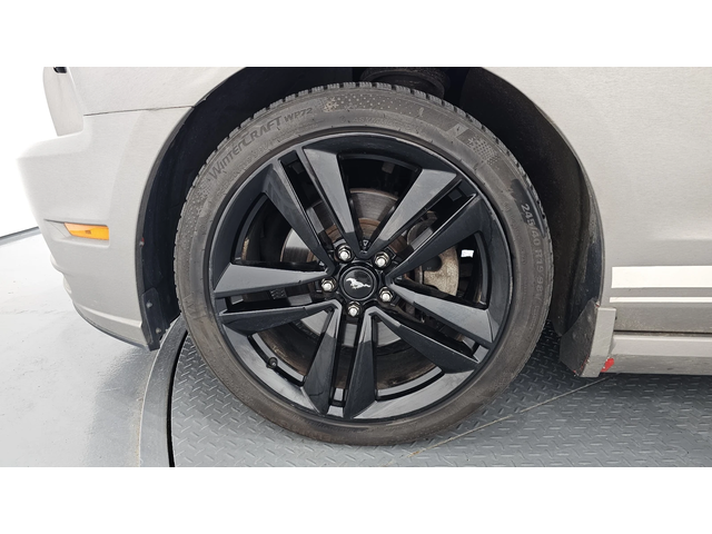 Ford Mustang 4.7 autogeorge.com - автомобили, коли, обяви за нови и употребявани 4