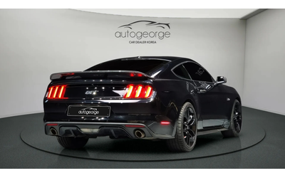 ford-mustang - 1