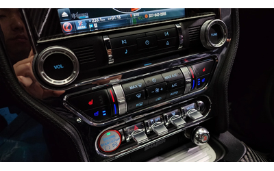 Ford Mustang GT 5.0 autogeorge.com - автомобили, коли, обяви за нови и употребявани 14