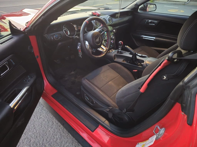 Ford Mustang * V6 * CARFAX * ЦЕНА ДО БГ - автомобили, коли, обяви за нови и употребявани 4