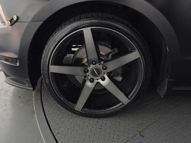 Ford Mustang - автомобили, коли, обяви за нови и употребявани 4