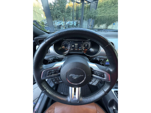 Ford Mustang 5.0 V8 - автомобили, коли, обяви за нови и употребявани 11