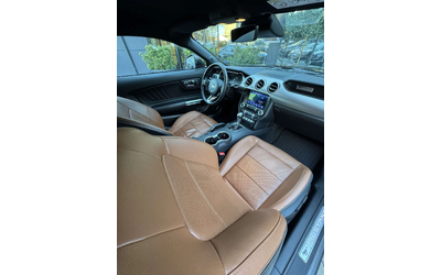 Ford Mustang 5.0 V8 - автомобили, коли, обяви за нови и употребявани 9