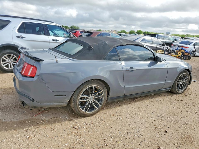 Ford Mustang 4.0L 6 REAR WHEEL DRIVE - автомобили, коли, обяви за нови и употребявани 2